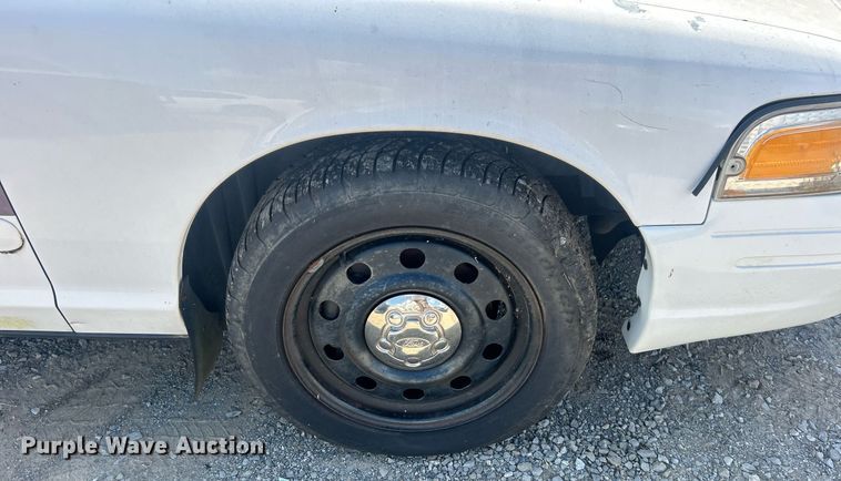 image for item DO7533 2008 Ford Crown Victoria  Police Interceptor