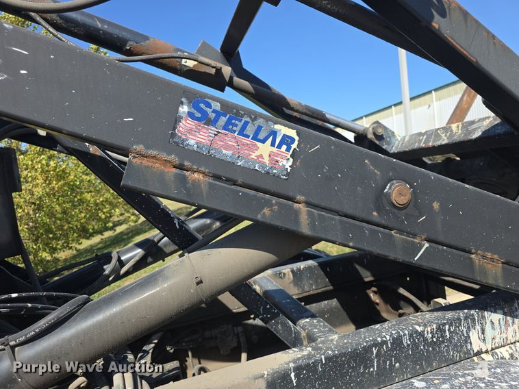 image for item DO7704 2009 International Dura Star 4300  dumpster carrier truck