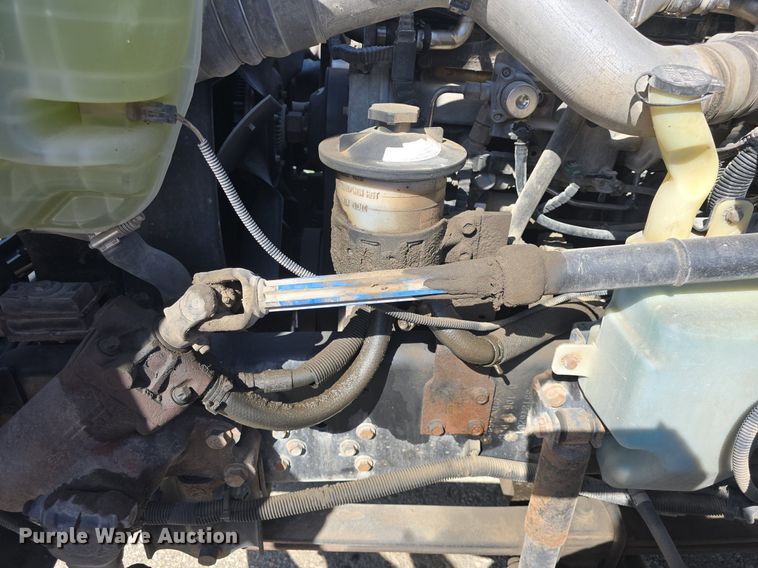 image for item DO7704 2009 International Dura Star 4300  dumpster carrier truck