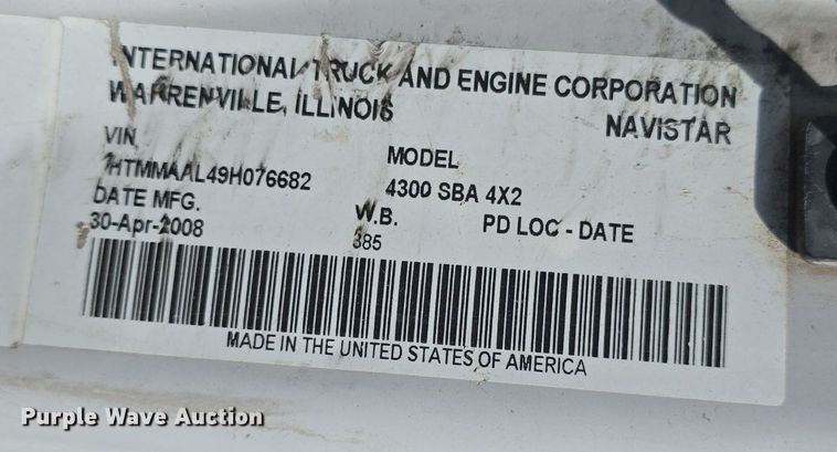 image for item DO7704 2009 International Dura Star 4300  dumpster carrier truck