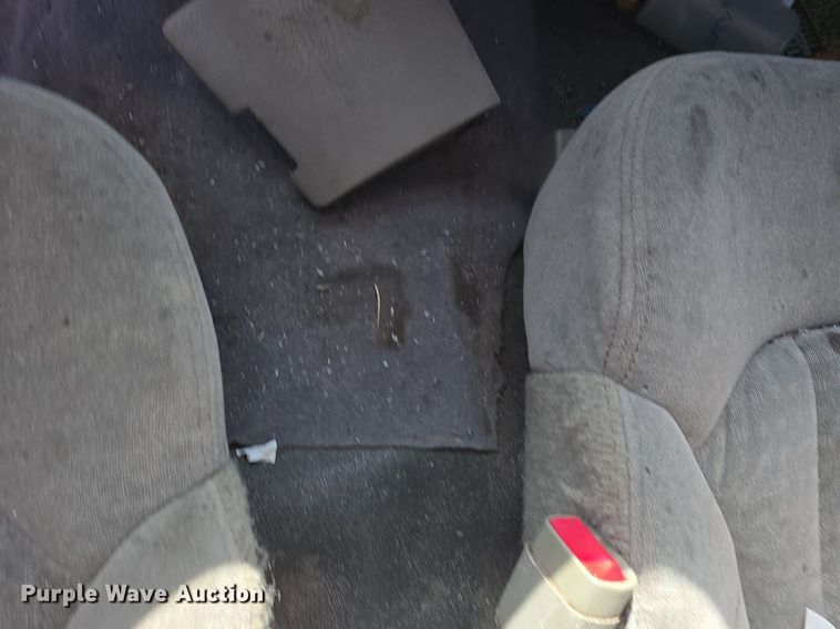 image for item DO7707 1998 Chevrolet S10 pickup truck