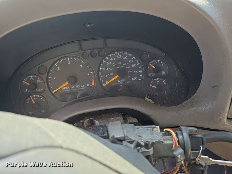 image for item DO7707 1998 Chevrolet S10 pickup truck