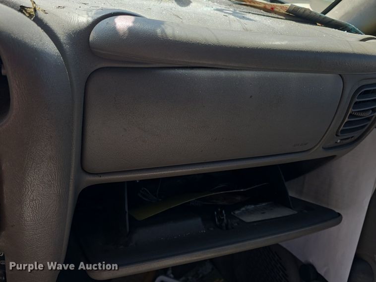 image for item DO7707 1998 Chevrolet S10 pickup truck