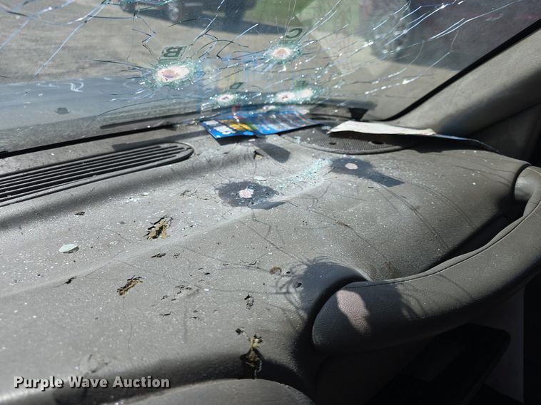 image for item DO7707 1998 Chevrolet S10 pickup truck