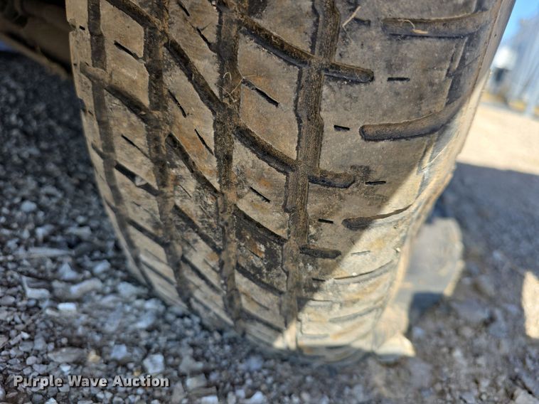 image for item DO7707 1998 Chevrolet S10 pickup truck