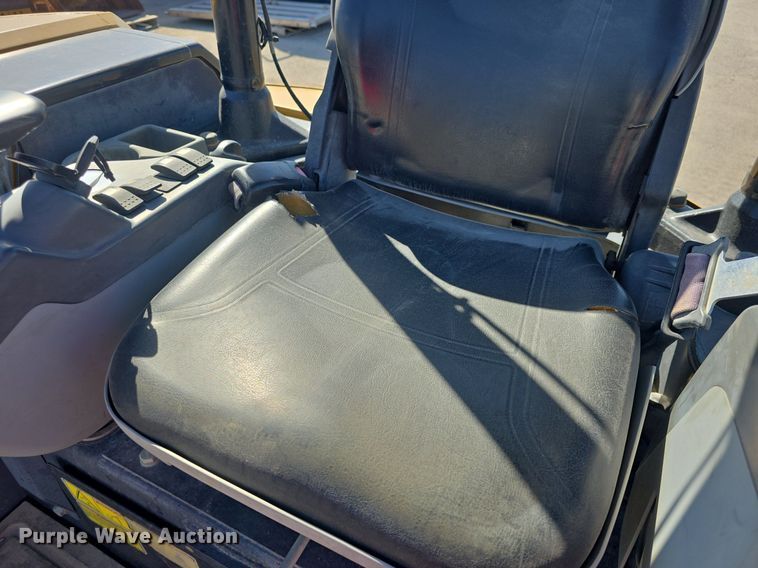 image for item DO7709 2011 Caterpillar 304DCR mini excavator