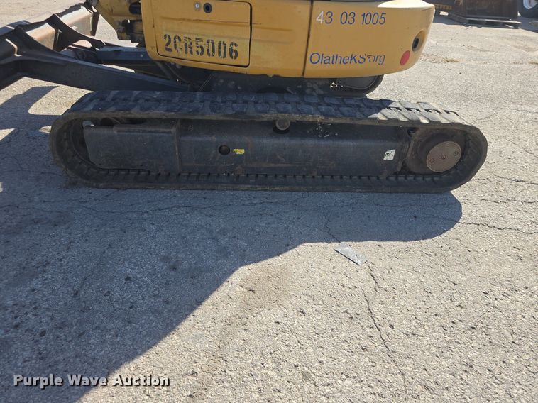 image for item DO7709 2011 Caterpillar 304DCR mini excavator