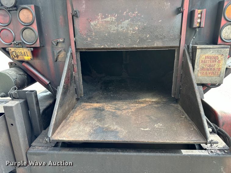 image for item DP8517 2019 Falcon  Hot Box  tar pot trailer