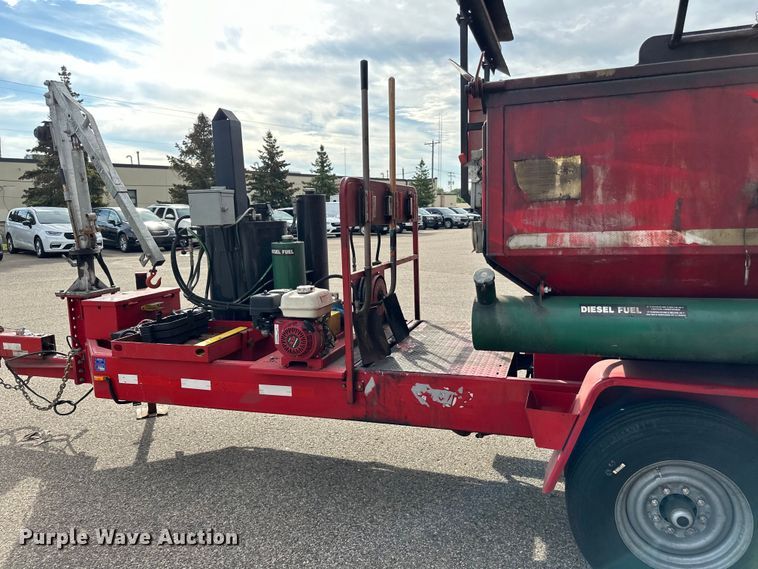 image for item DP8517 2019 Falcon  Hot Box  tar pot trailer