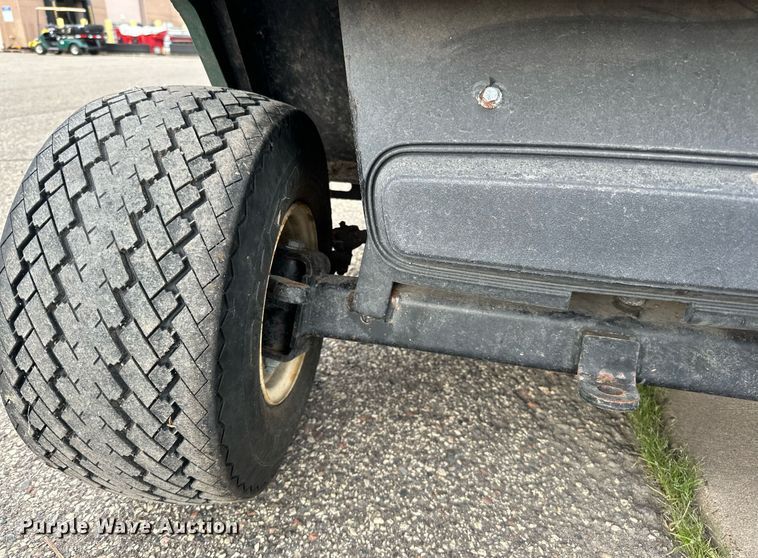 image for item DP8519 2001 Ez-Go  TXT golf cart