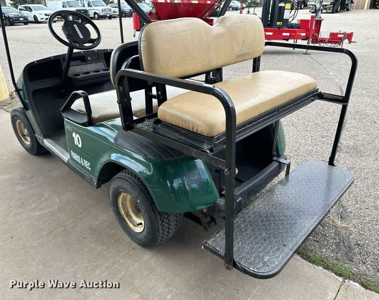 image for item DP8519 2001 Ez-Go  TXT golf cart