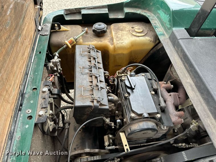 image for item DP8519 2001 Ez-Go  TXT golf cart