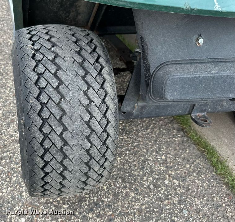 image for item DP8519 2001 Ez-Go  TXT golf cart