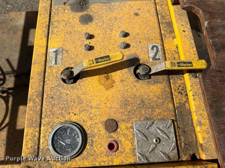 image for item DP8520 Keizer Morris  KMLINEAL  infrared asphalt recycler