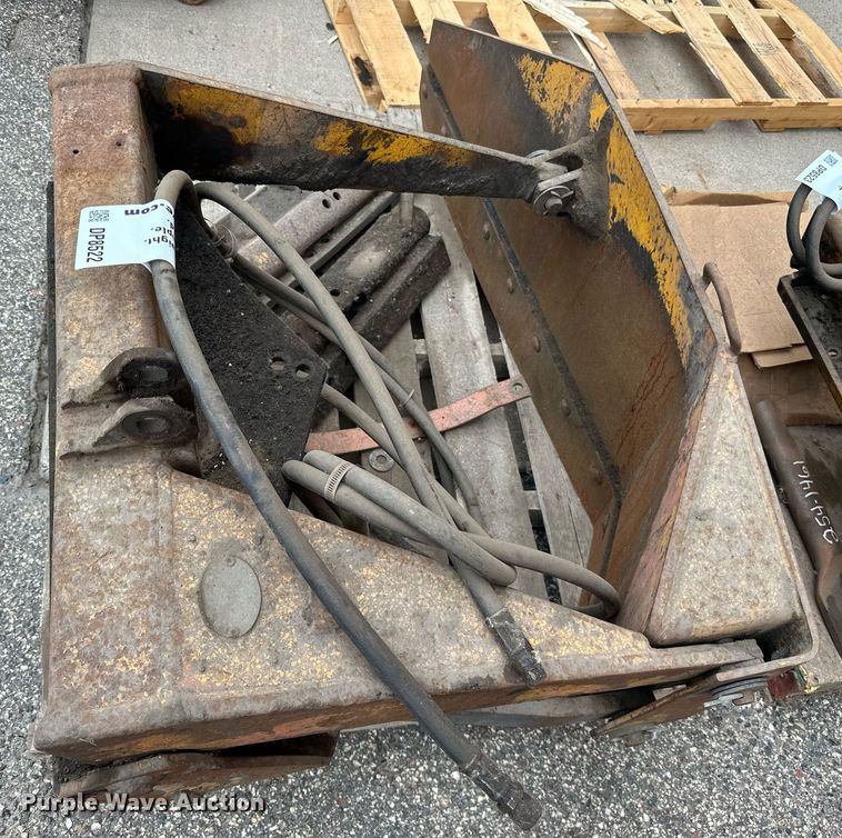 image for item DP8522 Omsteel  snow wing gate