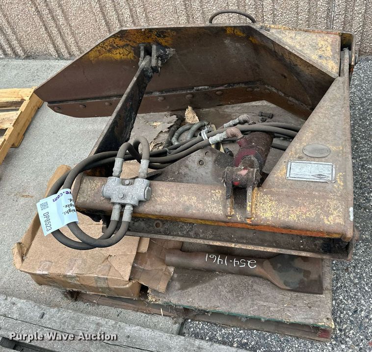 image for item DP8523 Omsteel  103 snow wing gate