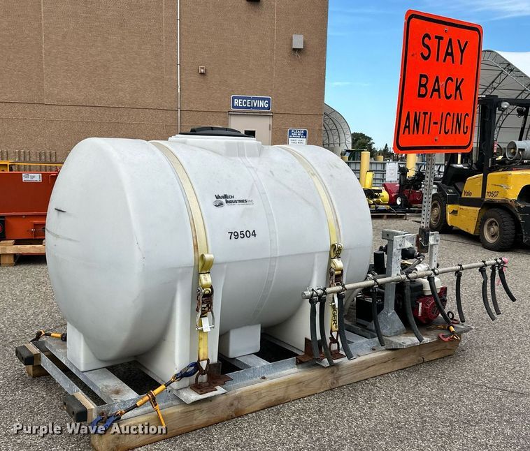 image for item DP8524 Varitek Industries  CSS- S35-GAS-E1 de-icer sprayer