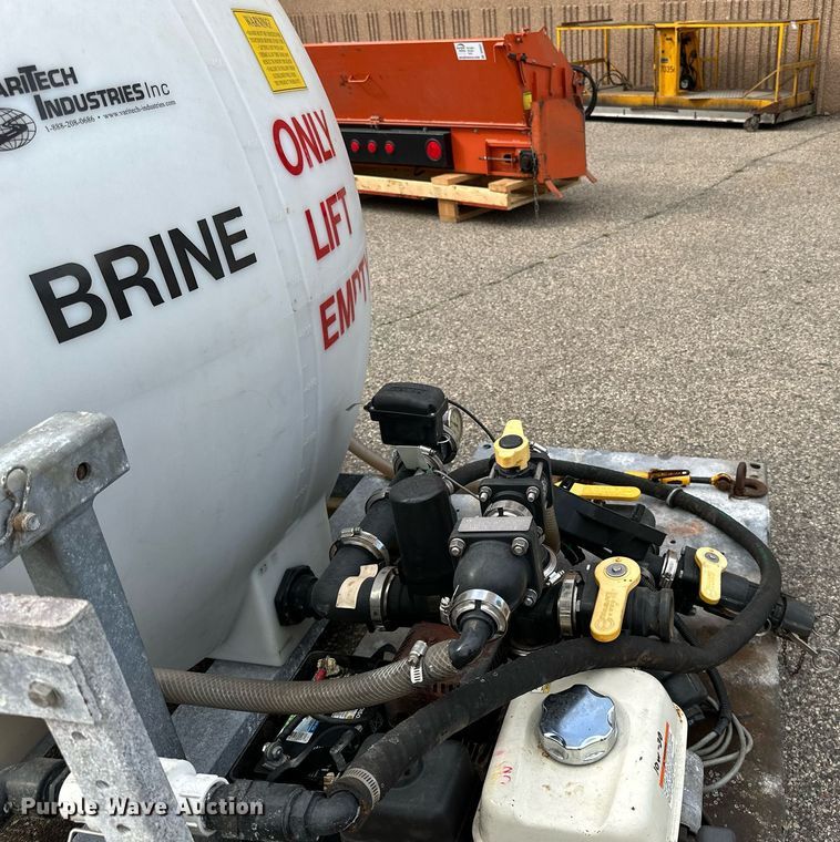 image for item DP8524 Varitek Industries  CSS- S35-GAS-E1 de-icer sprayer