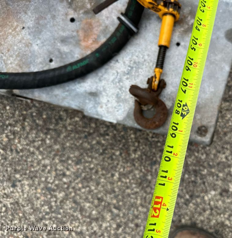 image for item DP8524 Varitek Industries  CSS- S35-GAS-E1 de-icer sprayer