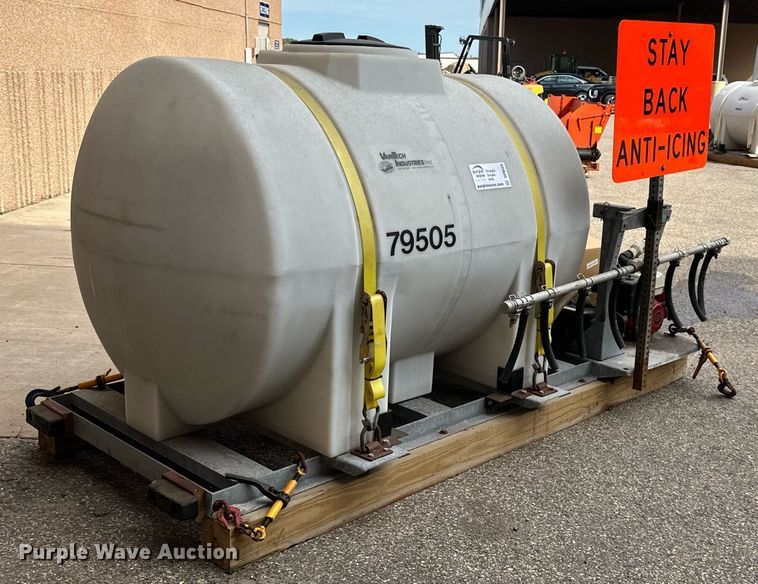 image for item DP8525 Varitech Industries  535-GAS-1-EB de-icer sprayer