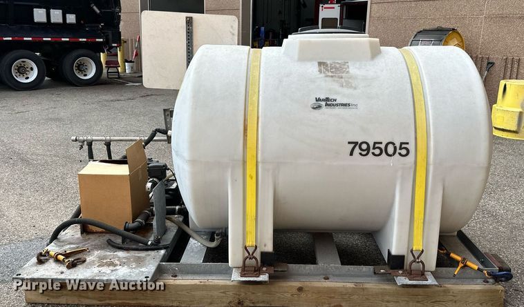 image for item DP8525 Varitech Industries  535-GAS-1-EB de-icer sprayer