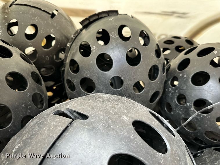 image for item DP8525 Varitech Industries  535-GAS-1-EB de-icer sprayer