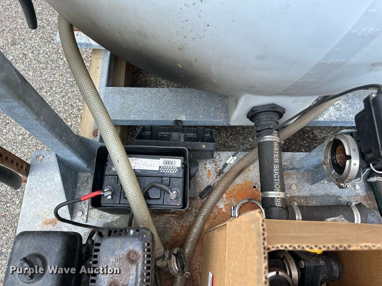 image for item DP8525 Varitech Industries  535-GAS-1-EB de-icer sprayer