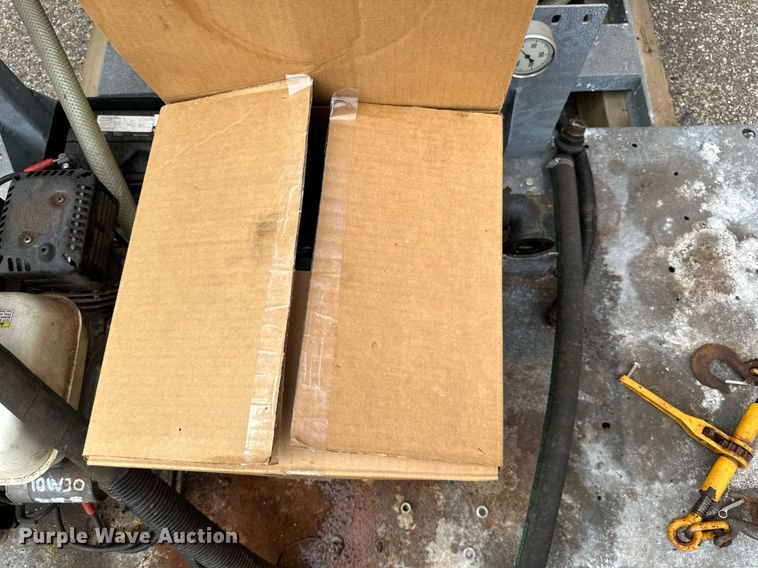 image for item DP8525 Varitech Industries  535-GAS-1-EB de-icer sprayer