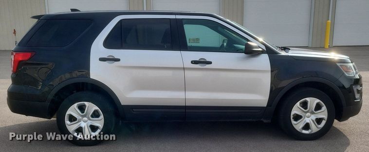 image for item DQ3655 2017 Ford Explorer Police Interceptor  SUV