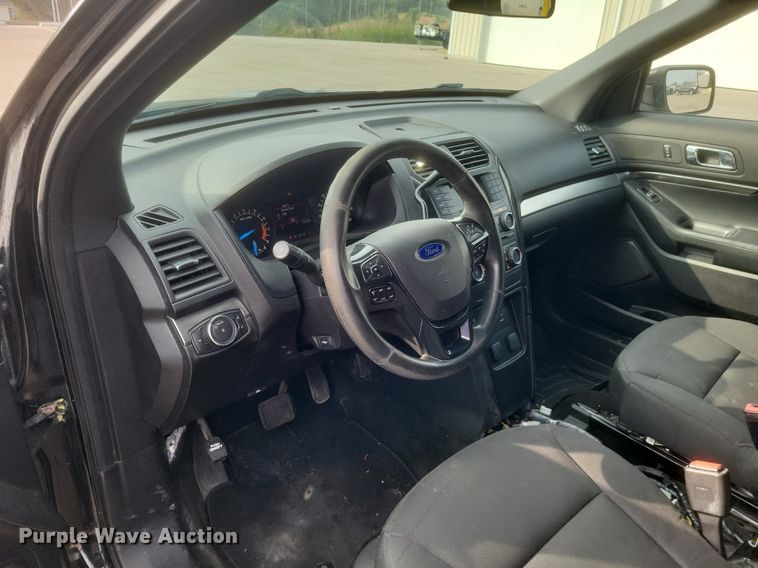image for item DQ3655 2017 Ford Explorer Police Interceptor  SUV