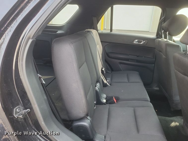 image for item DQ3655 2017 Ford Explorer Police Interceptor  SUV