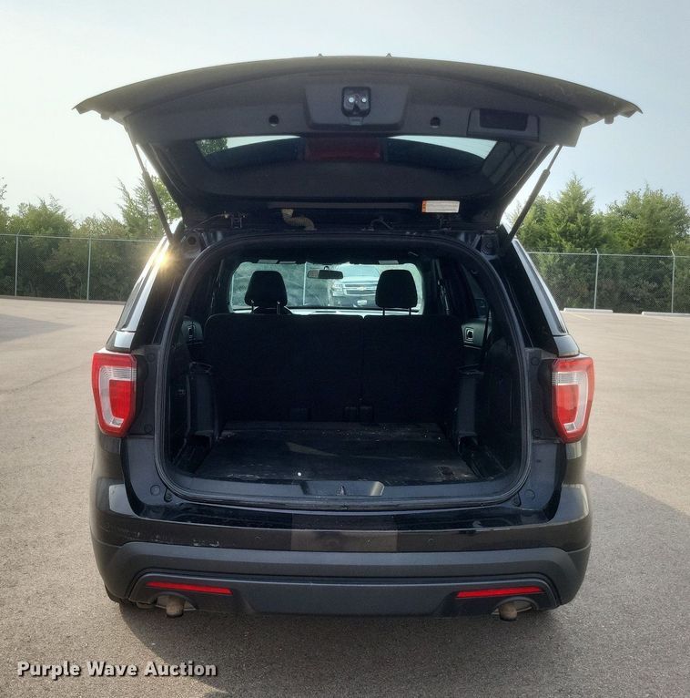 image for item DQ3655 2017 Ford Explorer Police Interceptor  SUV