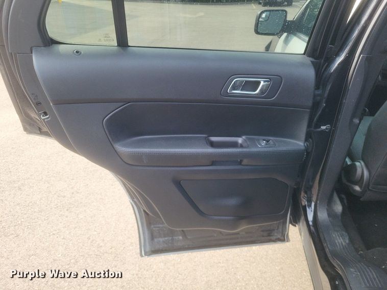 image for item DQ3655 2017 Ford Explorer Police Interceptor  SUV