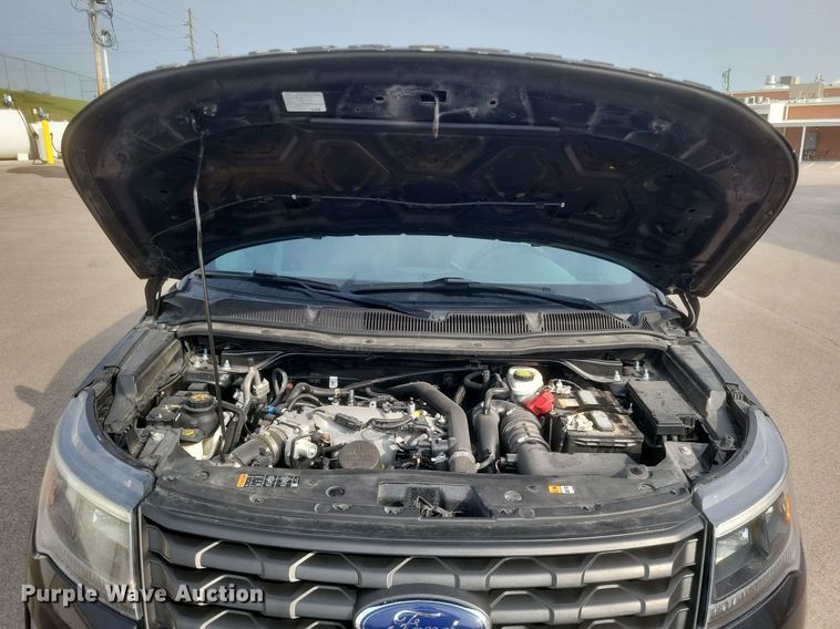 image for item DQ3655 2017 Ford Explorer Police Interceptor  SUV