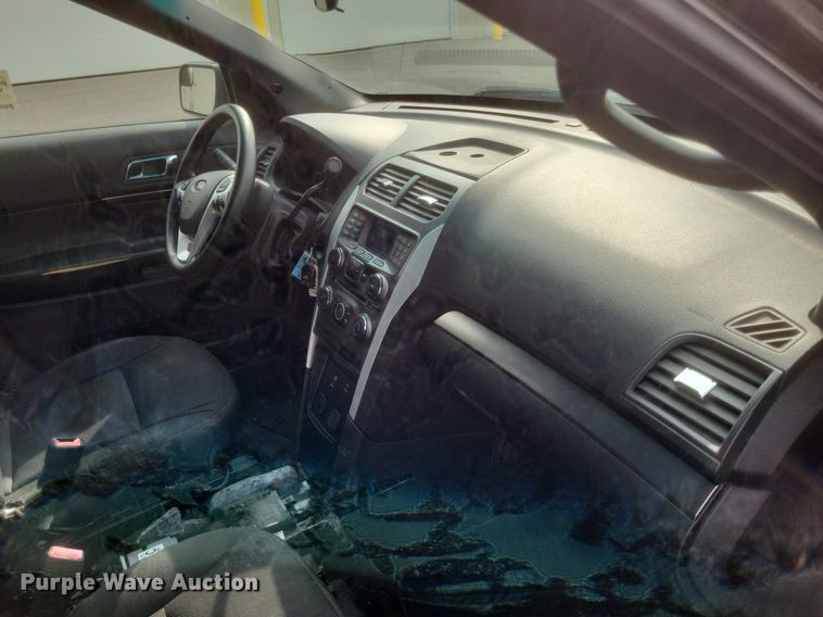 image for item DQ3656 2015 Ford Explorer Police Interceptor  SUV