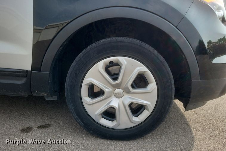 image for item DQ3656 2015 Ford Explorer Police Interceptor  SUV