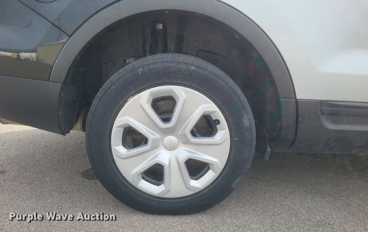 image for item DQ3656 2015 Ford Explorer Police Interceptor  SUV