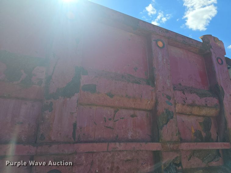 image for item DQ4569 2003 Kenworth  T800 dump truck