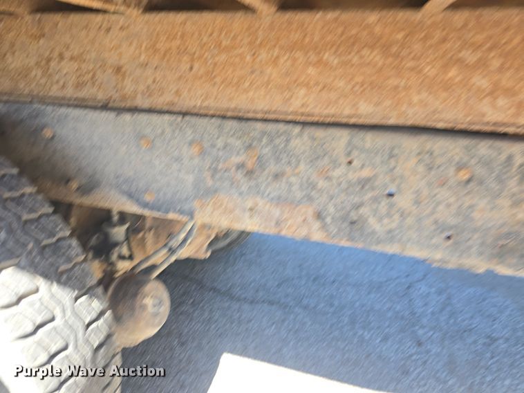 image for item DQ4569 2003 Kenworth  T800 dump truck