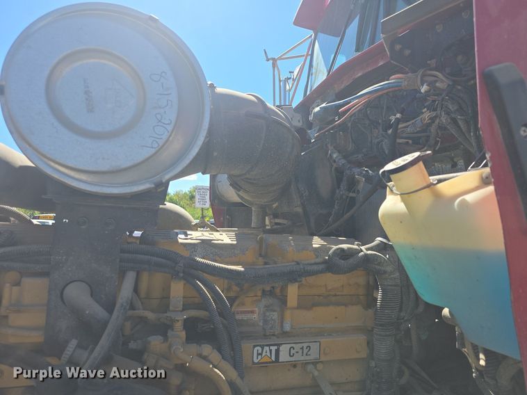 image for item DQ4569 2003 Kenworth  T800 dump truck