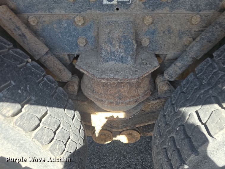 image for item DQ4569 2003 Kenworth  T800 dump truck