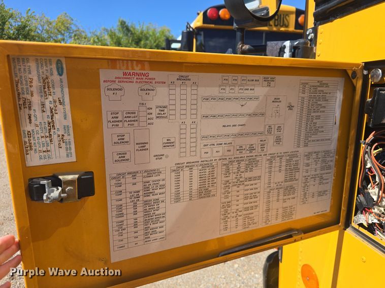 image for item DQ4571 2004 Bluebird  All American  school bus