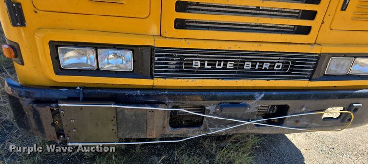 image for item DQ4571 2004 Bluebird  All American  school bus