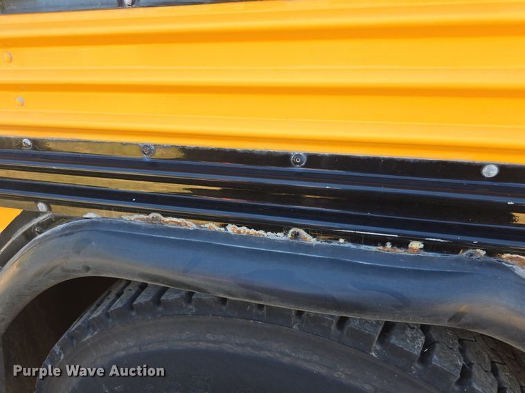 image for item DQ4571 2004 Bluebird  All American  school bus