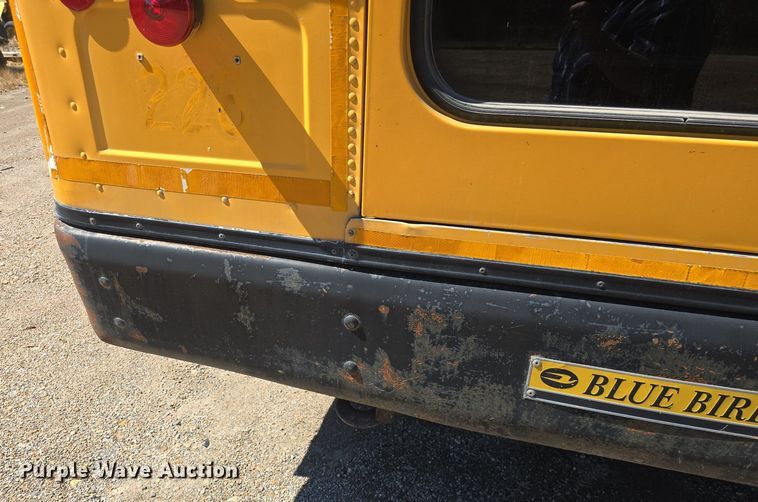 image for item DQ4571 2004 Bluebird  All American  school bus