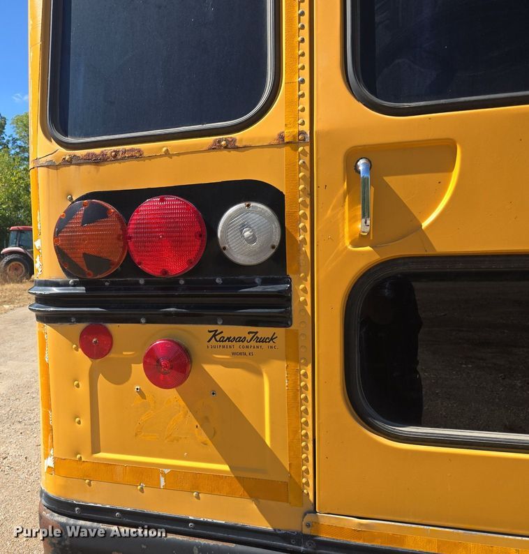 image for item DQ4571 2004 Bluebird  All American  school bus