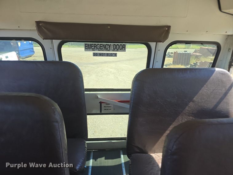 image for item DQ4571 2004 Bluebird  All American  school bus