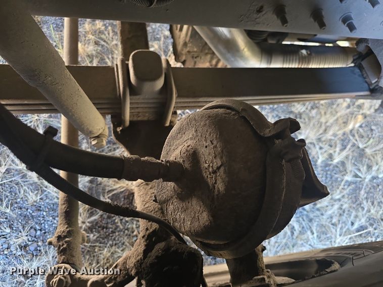 image for item DQ4571 2004 Bluebird  All American  school bus