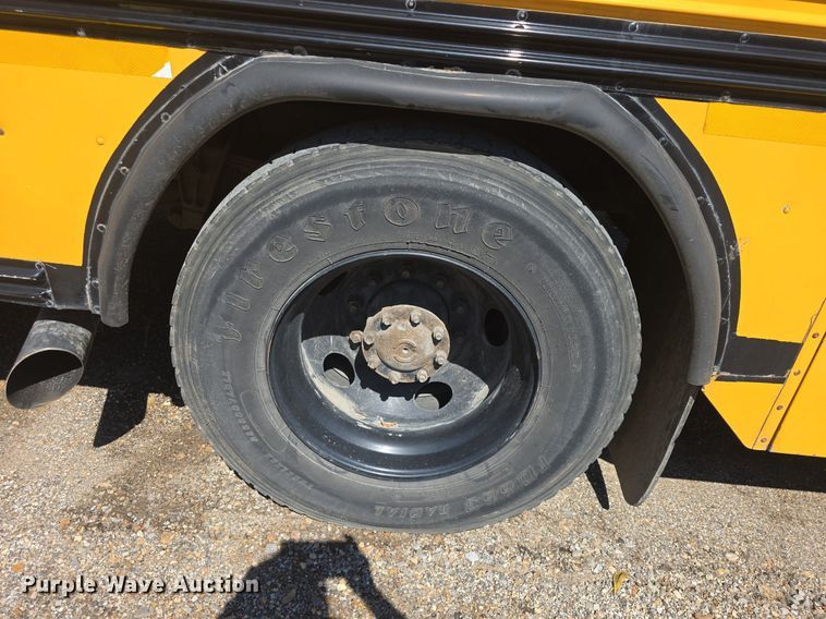 image for item DQ4571 2004 Bluebird  All American  school bus