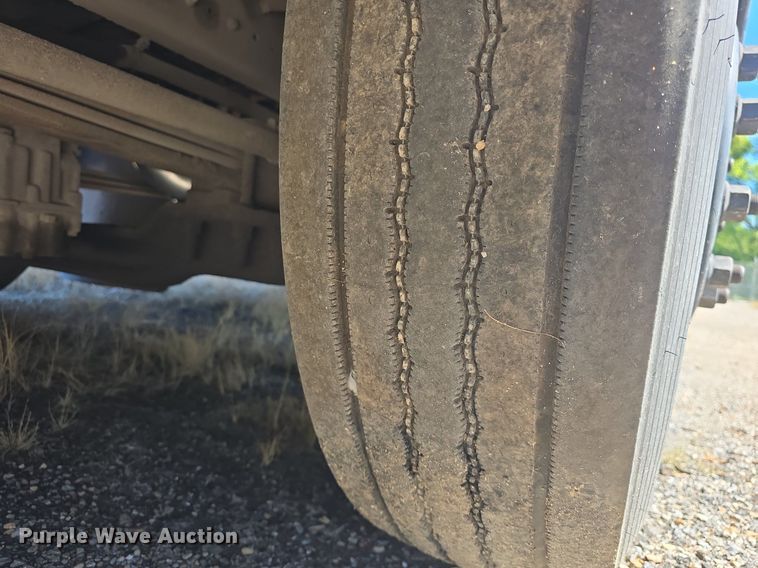 image for item DQ4571 2004 Bluebird  All American  school bus